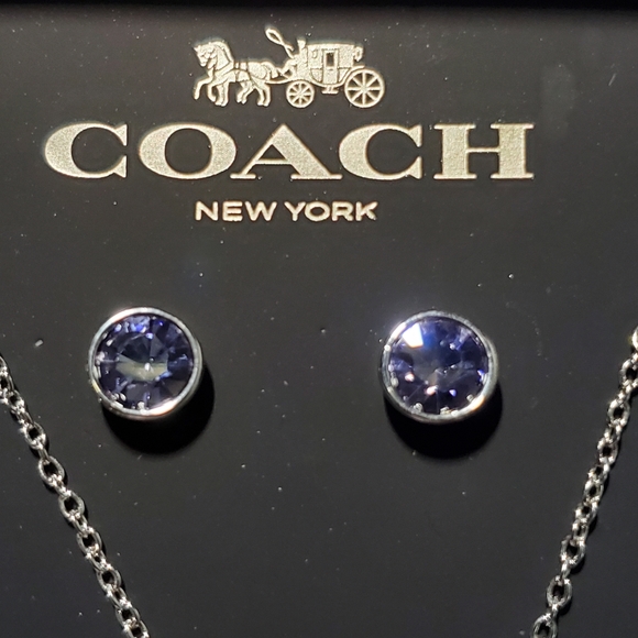 Couch Earrings & Set Necklace - Picture 3 of 12